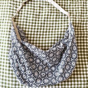 American Eagle Classic Hobo Style Bag with Navy and White Floral Design